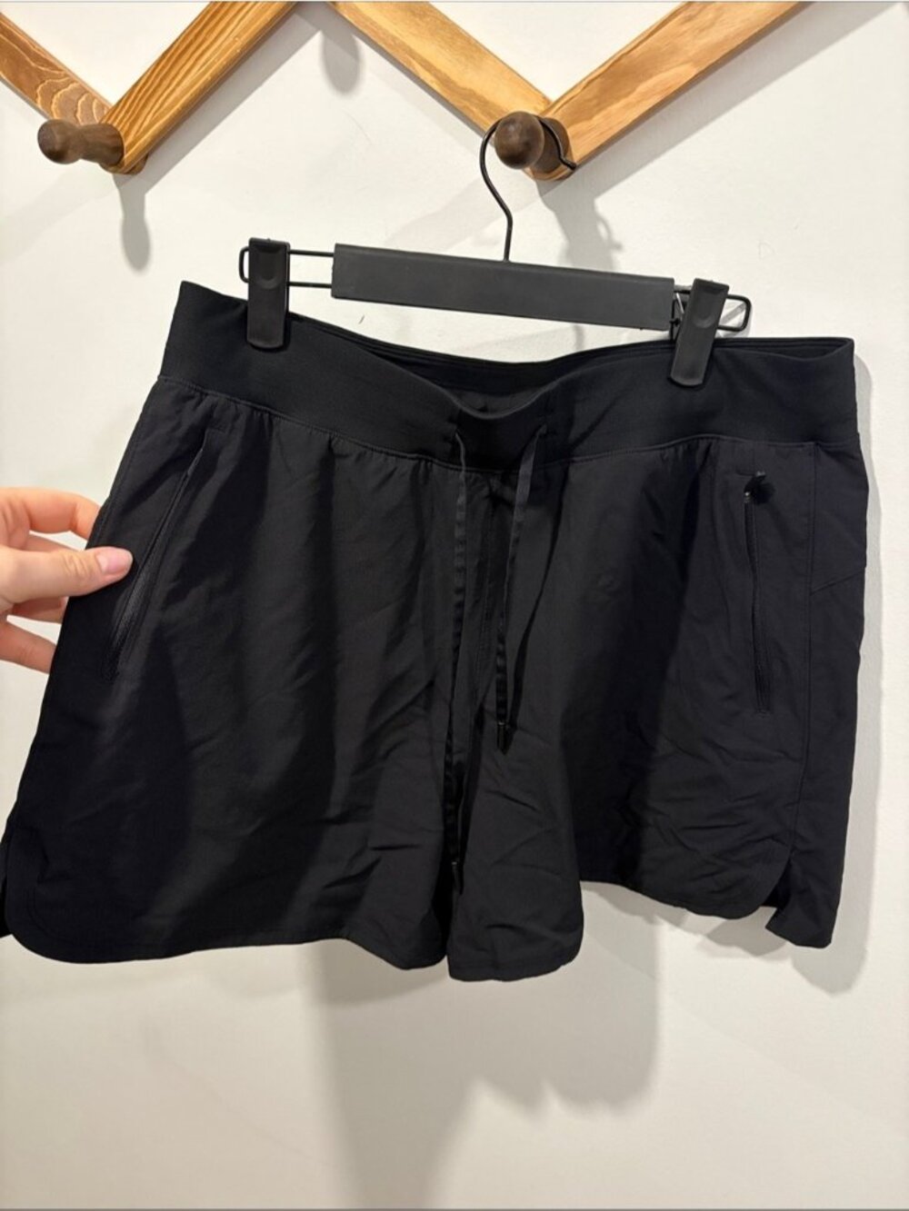Lululemon License to Train High-Rise Short 4"